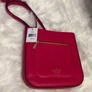 Kate Spade LEILA Top Zipped Crossbody in: Bright Rose